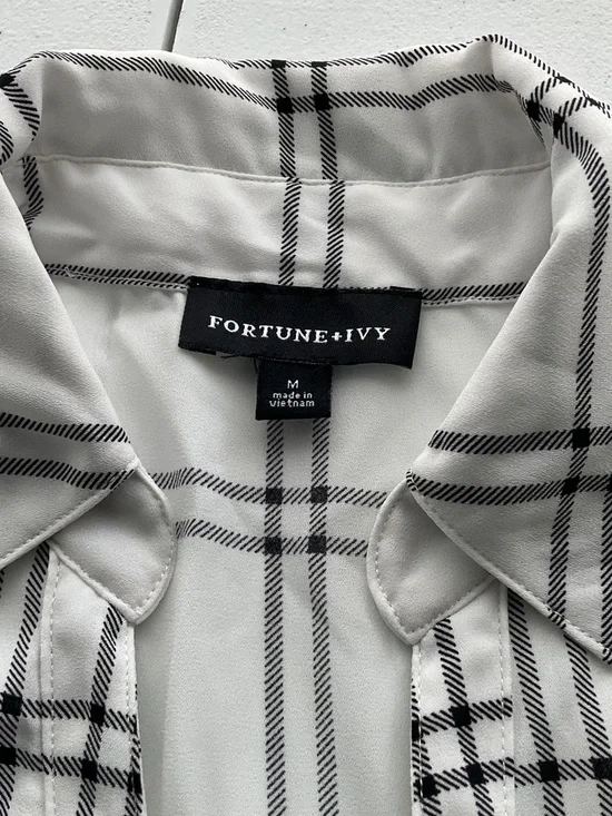 White Plaid Button-Up Women's Top - Picture 3 of 3